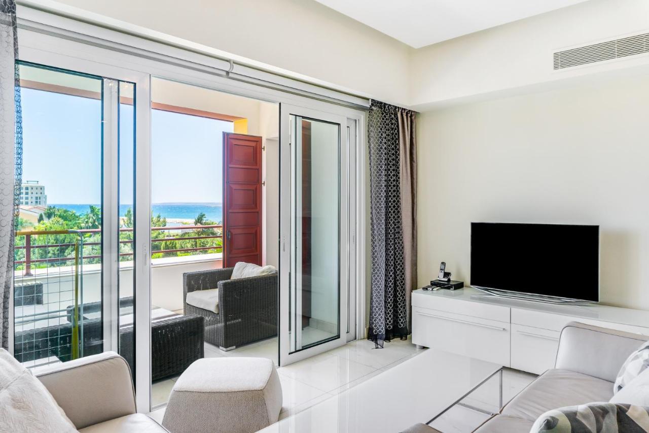 Limassol Marina Nereids D22 By Ezoria Villas المظهر الخارجي الصورة