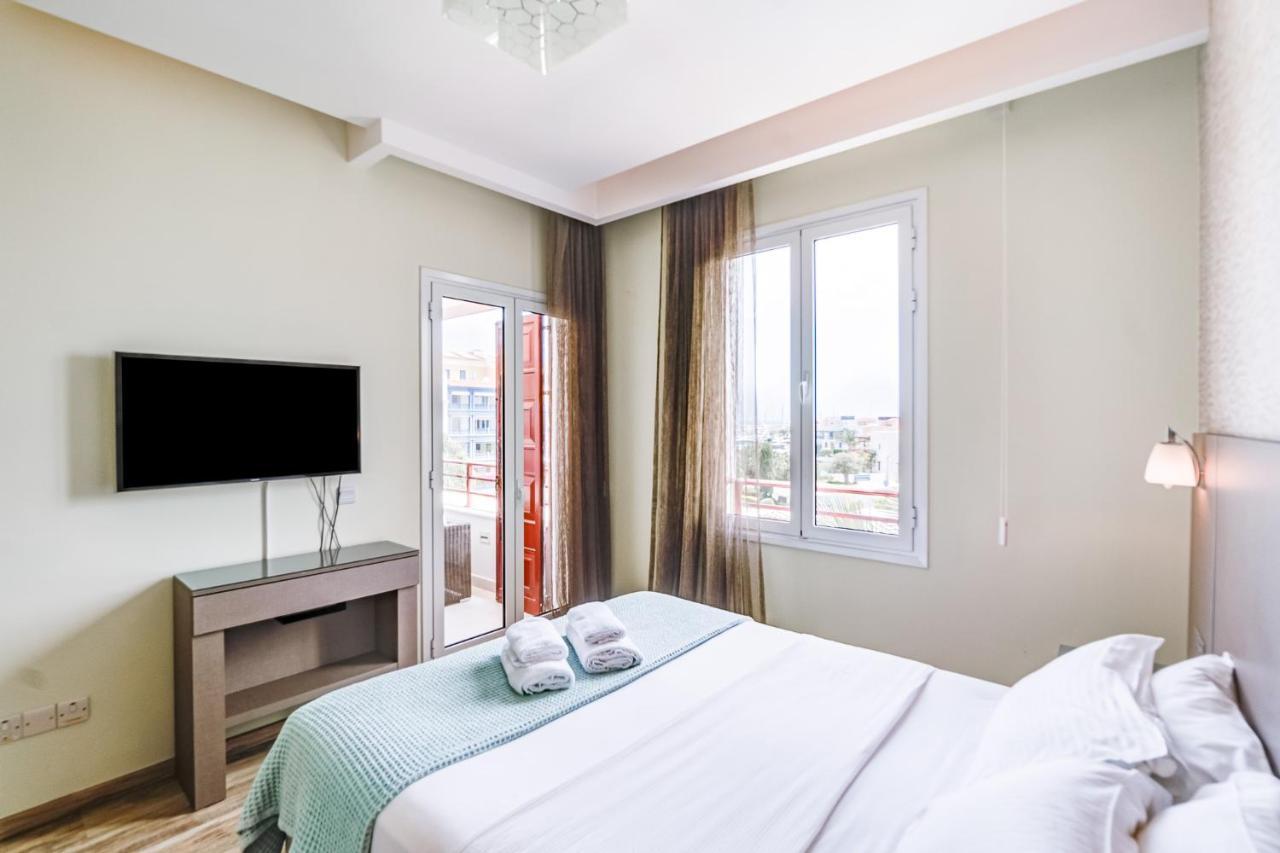 Limassol Marina Nereids D22 By Ezoria Villas المظهر الخارجي الصورة