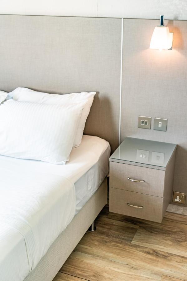 Limassol Marina Nereids D22 By Ezoria Villas المظهر الخارجي الصورة
